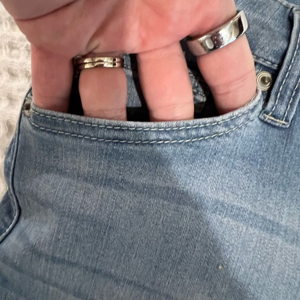 Women’s skinny Blue Jeans - Picture 6 of 9